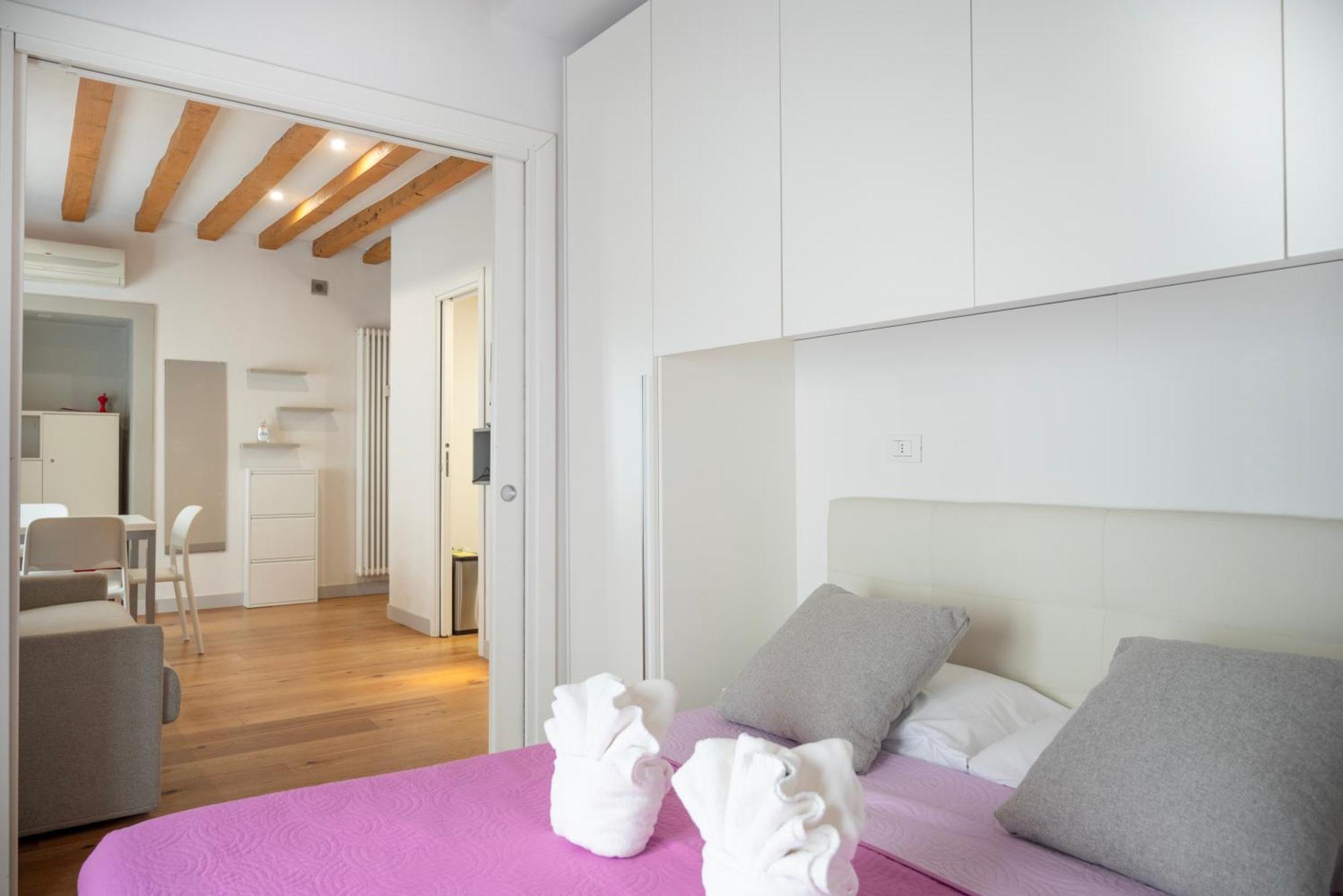 Milano Suite Home * Milaan